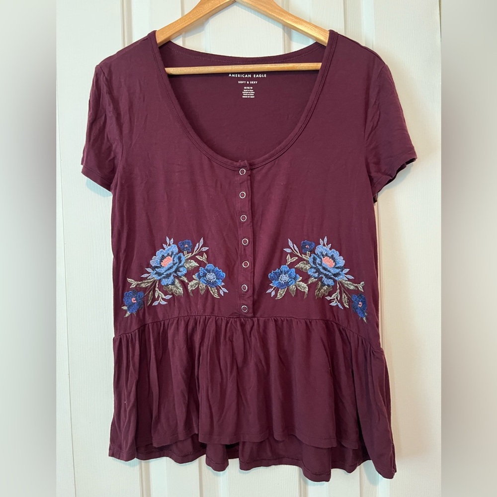 American Eagle Medium Maroon Embroidered Shirt